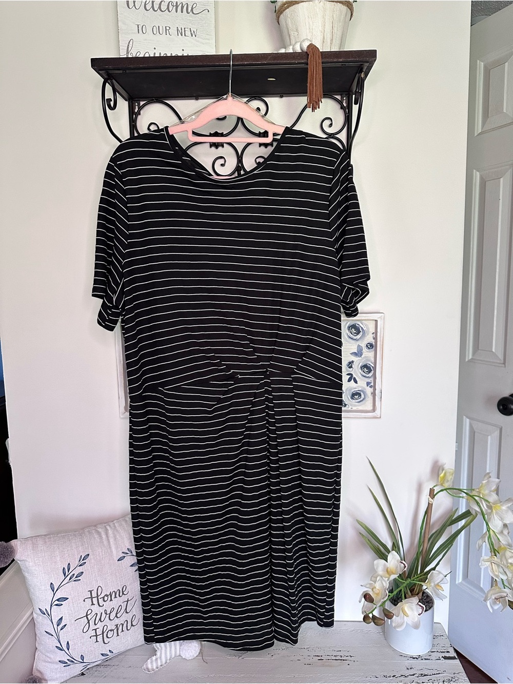 ANDREE BY UNIT Black and White Striped Midi Dress with Front Pleats